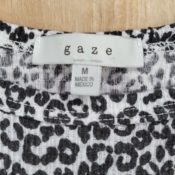 🔹️Gaze Black & Gray Leopard Print Racerback Crop Tanktop Medium - Picture 7 of 7